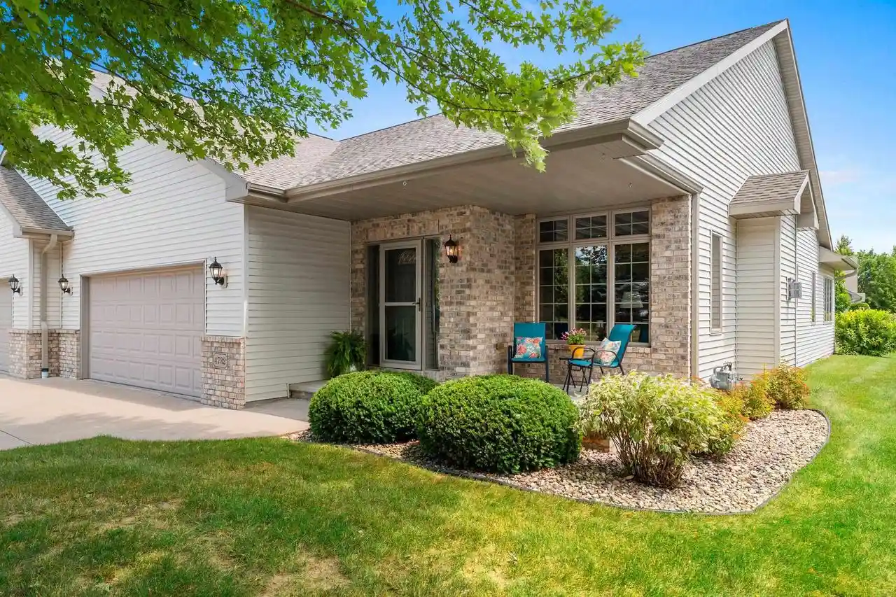 1st image of 4732 N Providence Avenue Avenue #301, Appleton, WI 54913 | MLS# 50329588