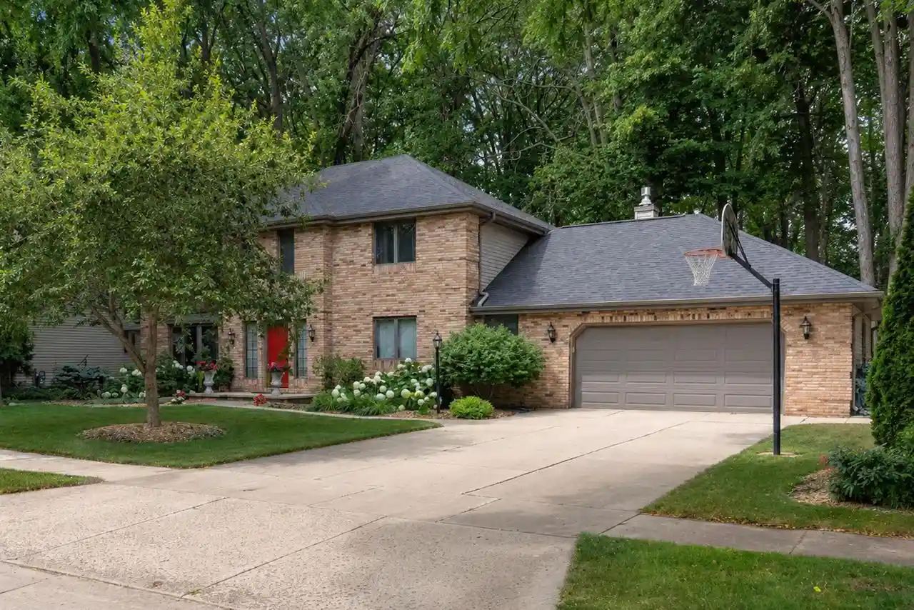 Photo 1 of Single family home for sale at 1511 S Rebecca Lane Lane, Appleton, WI 54915 | MLS# 50329593 | Listing updated on 2026-09-13