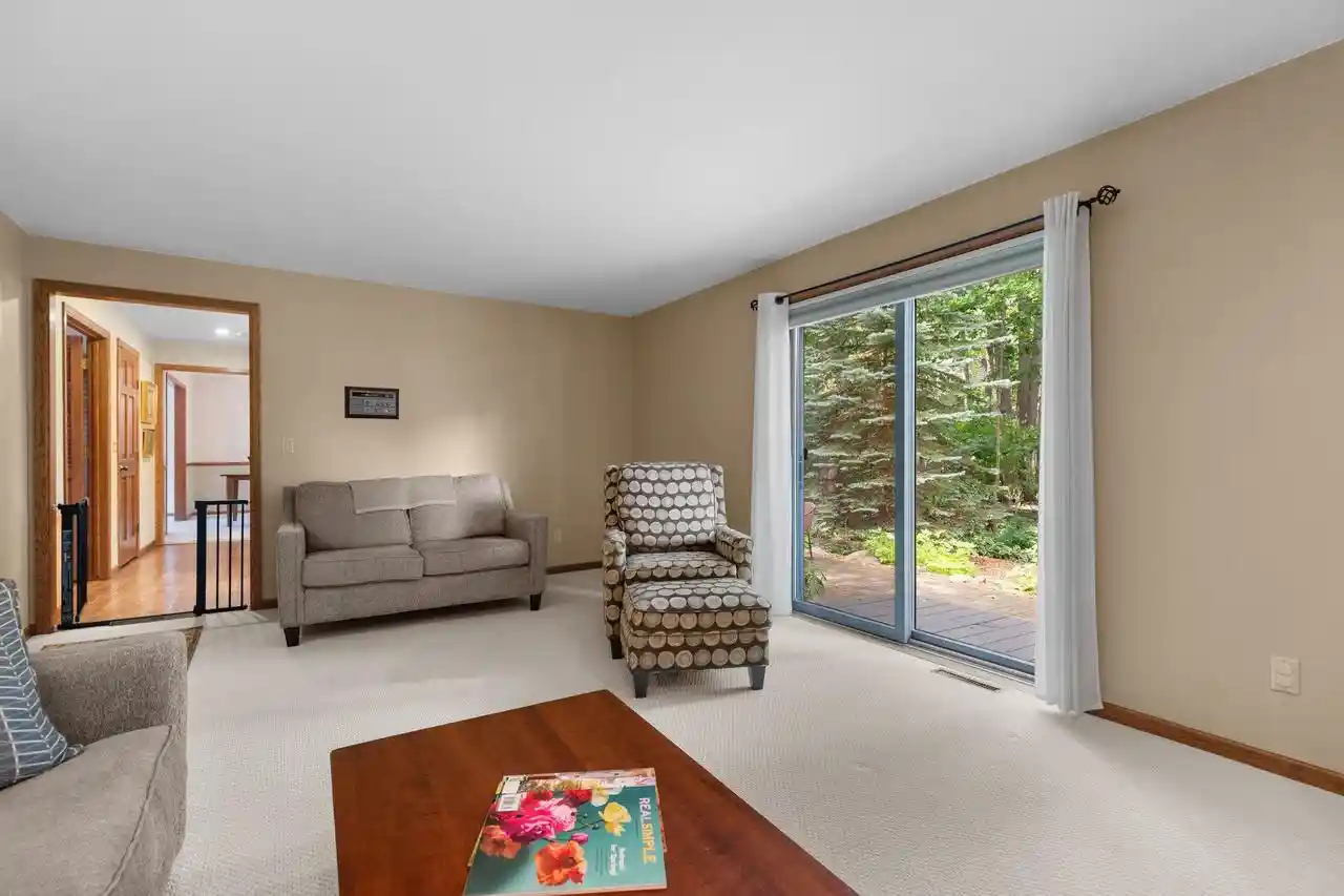 Photo 3 of Single family home for sale at 1511 S Rebecca Lane Lane, Appleton, WI 54915 | MLS# 50329593 | Listing updated on 2026-09-13