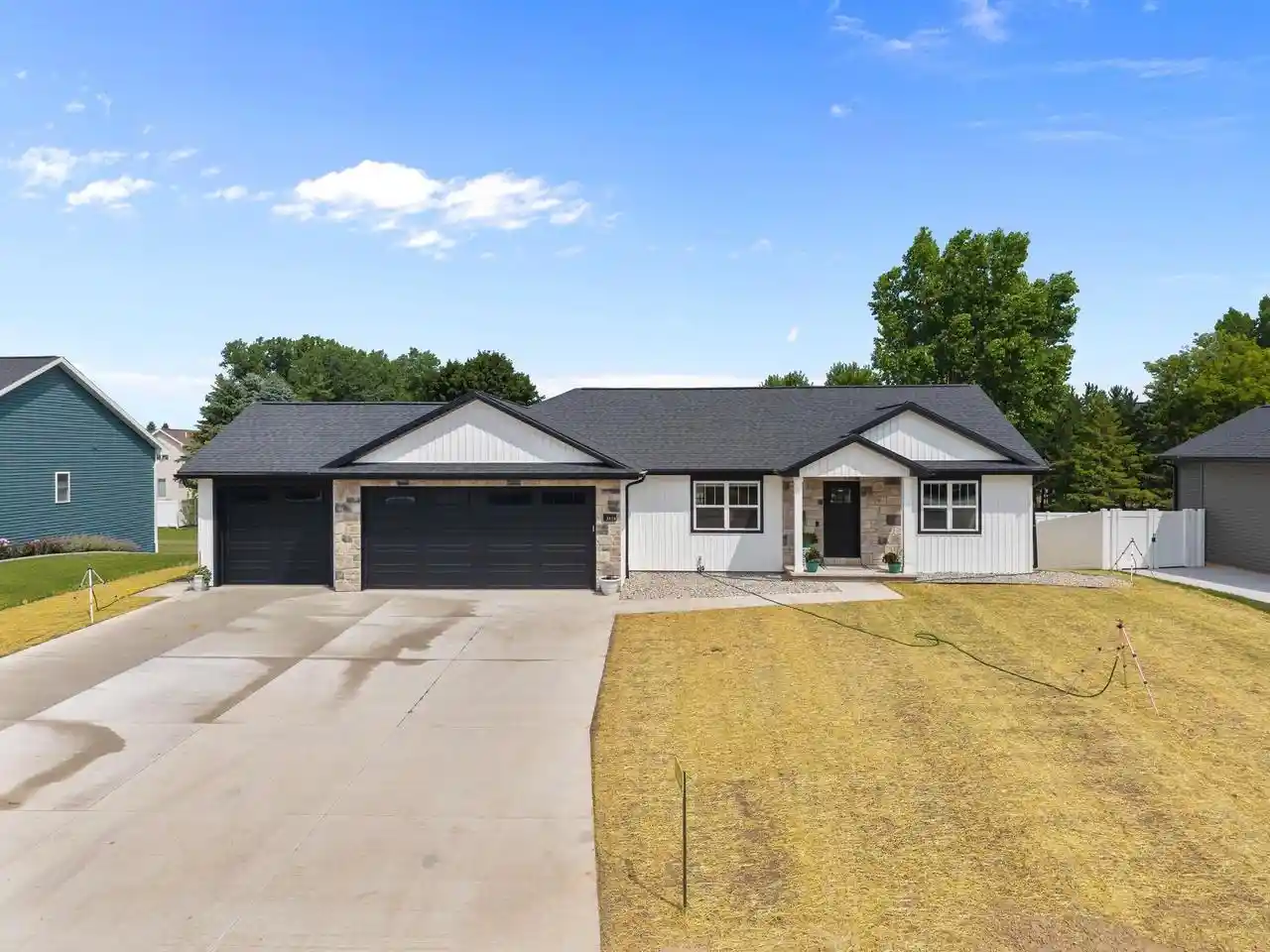 Homes for sale in Freedom, WI | N3616 Gavin Dr Dr, Freedom, WI 54913 | MLS# 50329591
