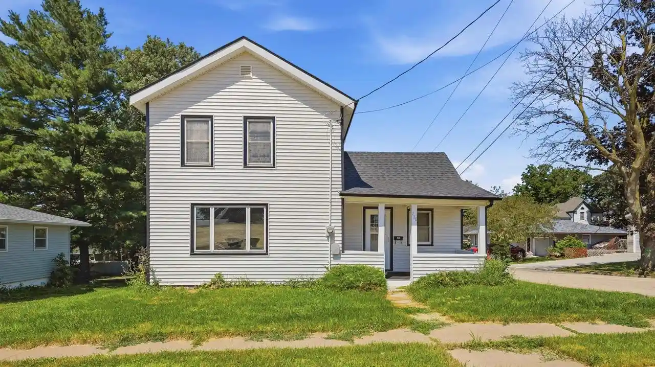 1st image of 210 W Lewis Street Street, Platteville, WI 53818 | MLS# 2028654