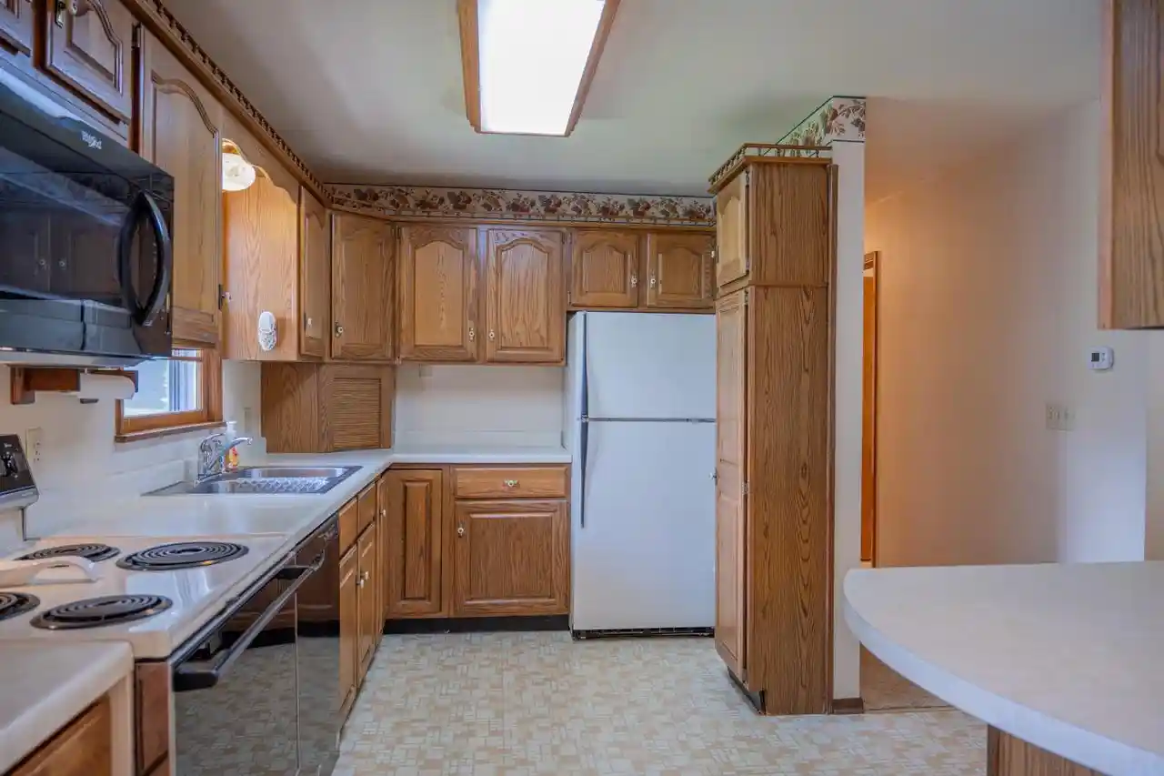 2nd image of 308 Elmberta Street Street, Mauston, WI 53948 | MLS# 2028651