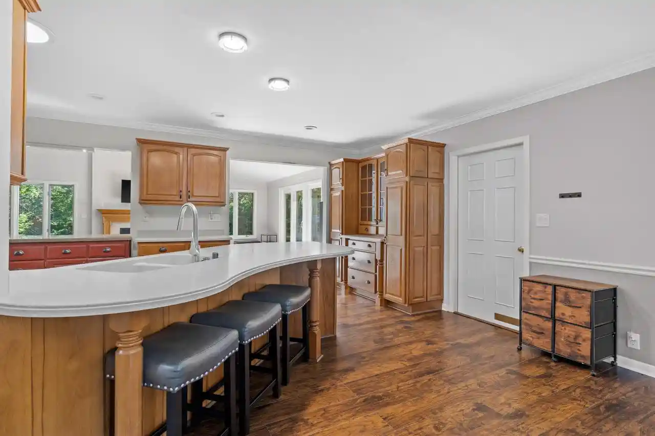 2nd image of S67w13820 Hardwicke Pl Pl, Muskego, WI 53150 | MLS# 1972816