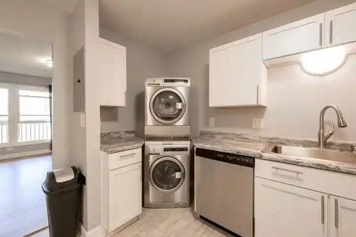 2nd image of N114w16720 Crown Dr Dr #2, Germantown, WI 53022 | MLS# 1972820