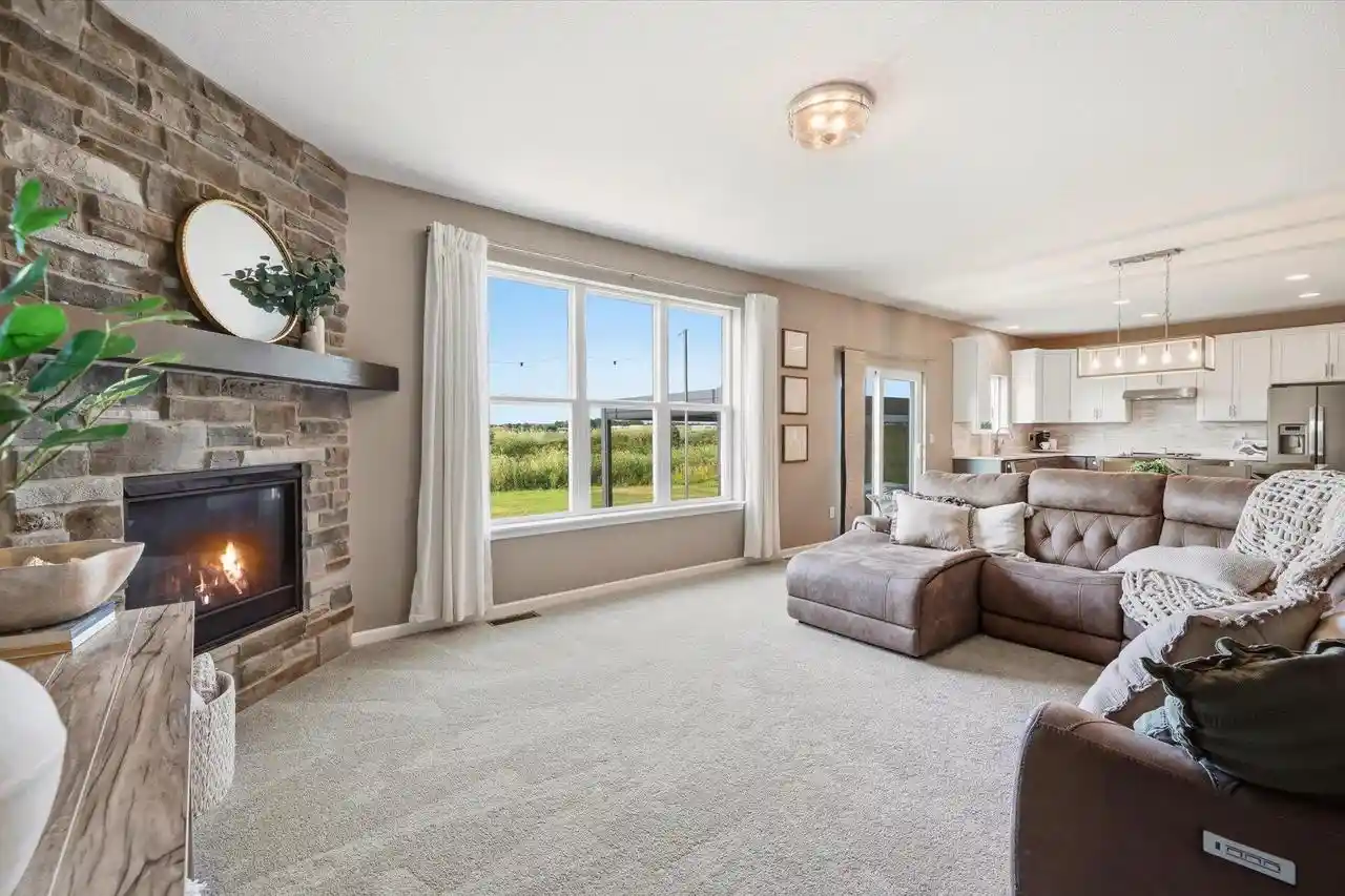 40th image of 35123 Yahara Dr Dr, Summit, WI 53066 | MLS# 1972831