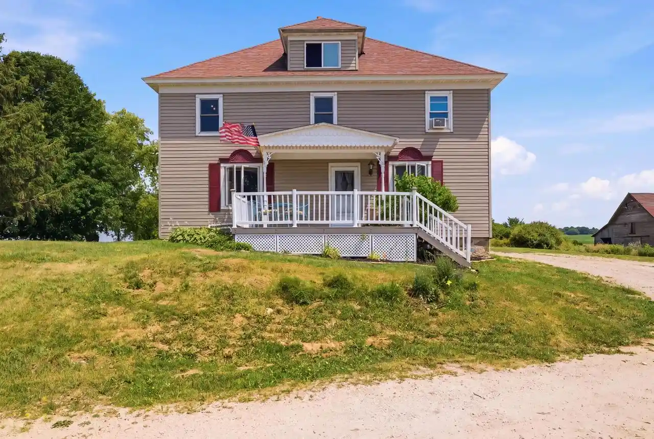 1st image of 9103 State Hwy 42 Hwy Hwy, Newton, WI 53063 | MLS# 1972833