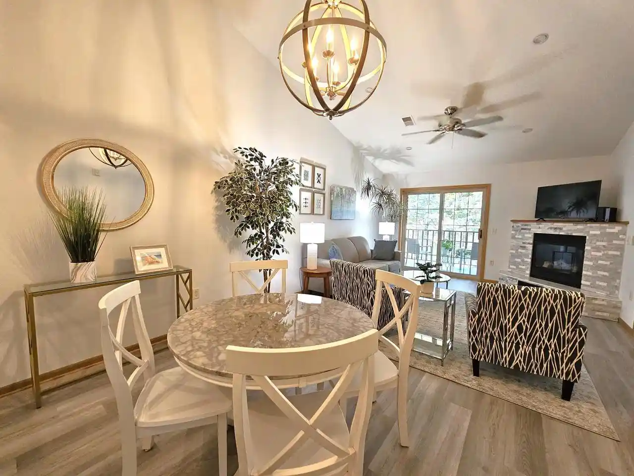 2nd image of 2178 Pine Ridge Ct Ct, Grafton, WI 53024