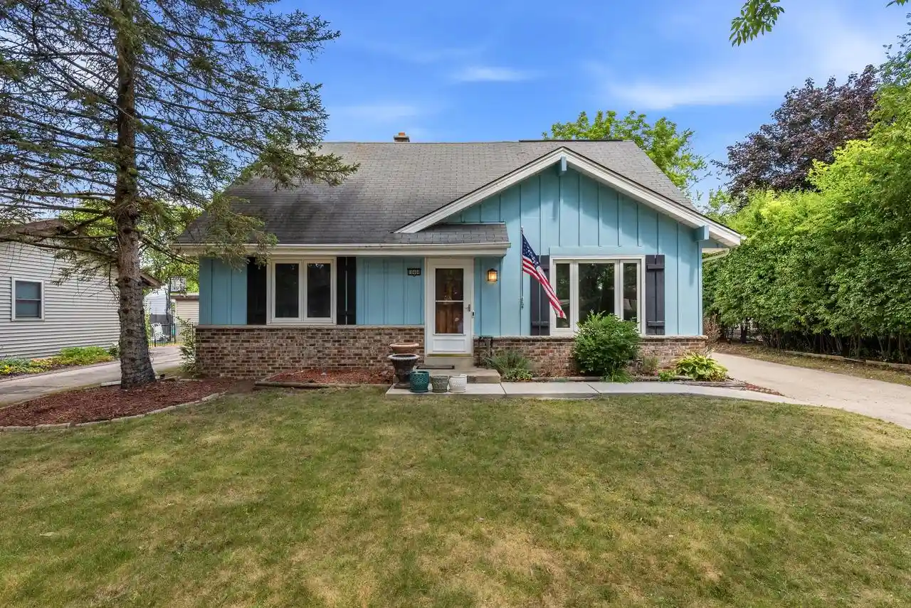 Photo 1 of Single family home for sale at 10404 W Darnel Street Street, Milwaukee, WI 53224 | MLS# 1972860 | Listing updated on 2026-08-27