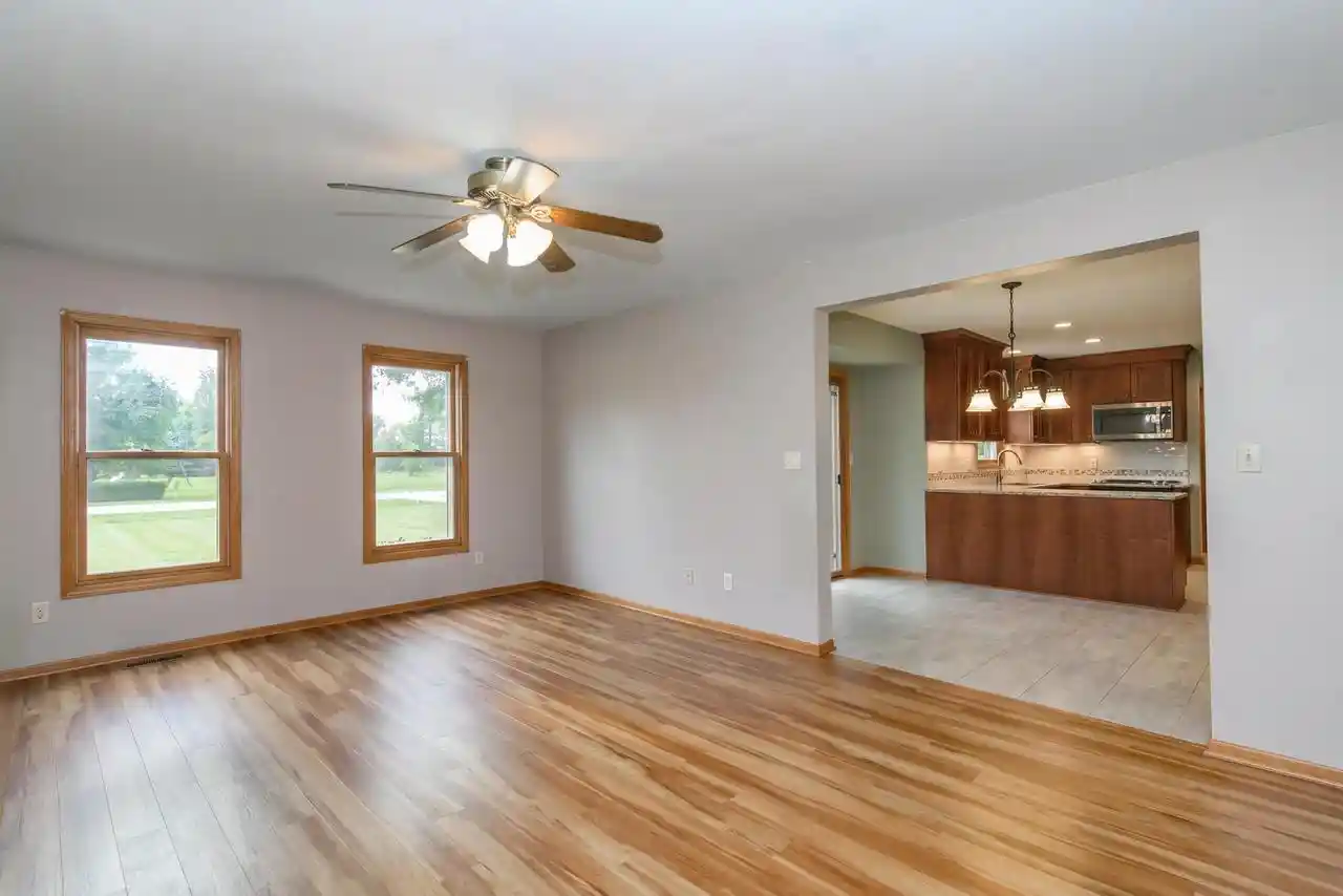 4th image of N75W28050 Schmidt Lane Lane, Hartland, WI 53029 | MLS# 1972859