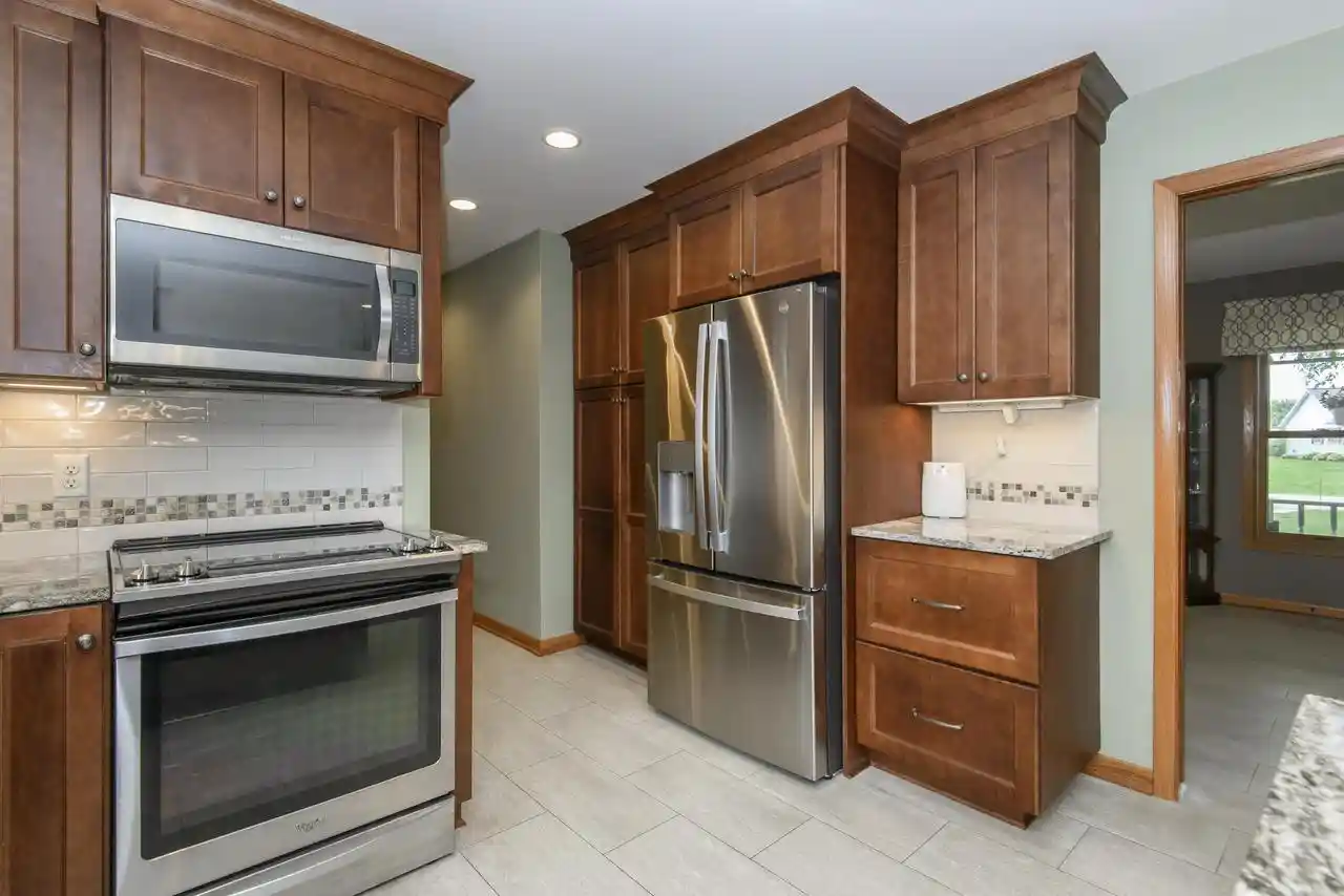 41st image of N75w28050 Schmidt Lane Lane, Hartland, WI 53029 | MLS# 1972859