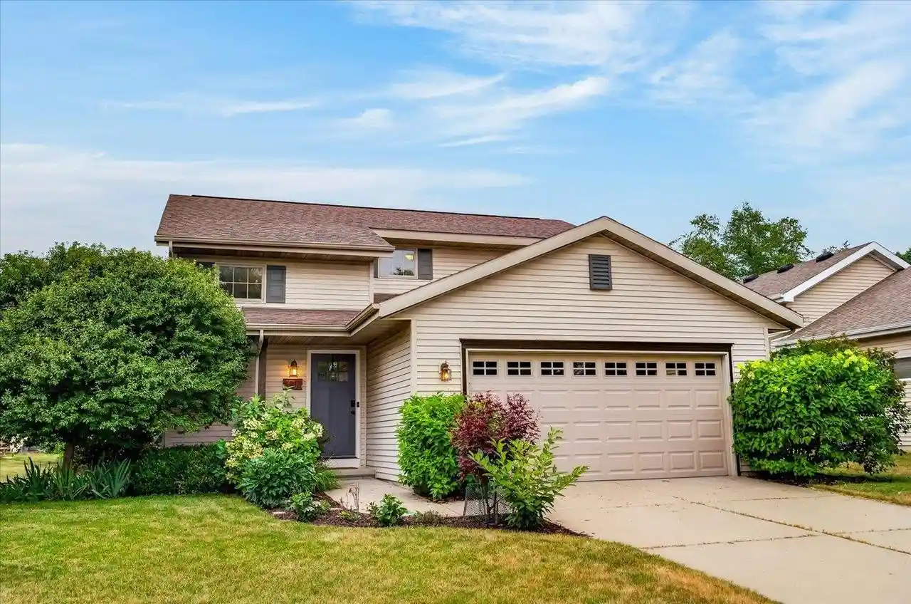 1st image of 3818 Ice Age Dr Dr, Madison, WI 53719 | MLS# 2028685
