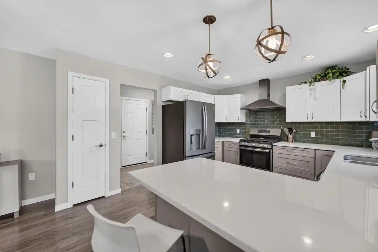 5th image of 716 Holy Cross Way Way, Madison, WI 53704 | MLS# 2028696