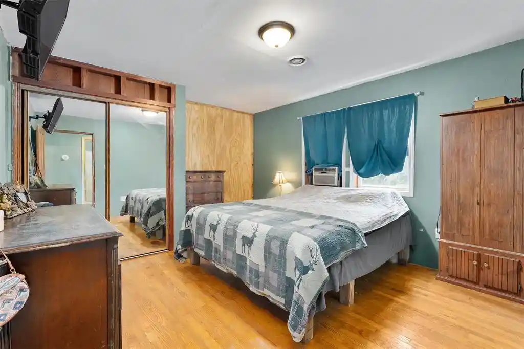 Photo 4 of Single family home for sale at 17028 W State Hwy 64, Gilman, WI 54433 | MLS# 1603513 | Listing updated on 2026-10-13