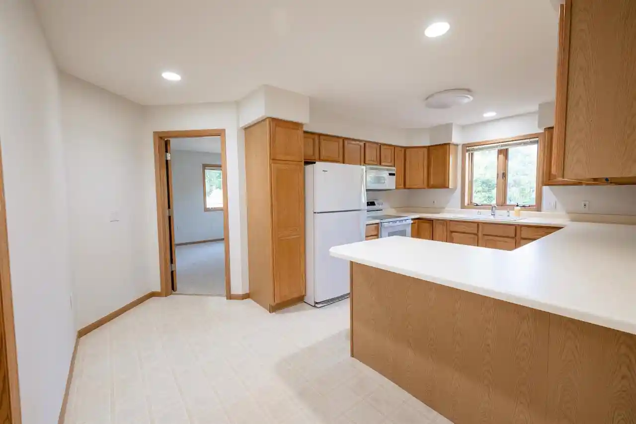 Photo 3 of Single family home for sale at 752 Westlawn Dr Dr, Cottage Grove, WI 53527 | MLS# 2028690 | Listing updated on 2026-09-07