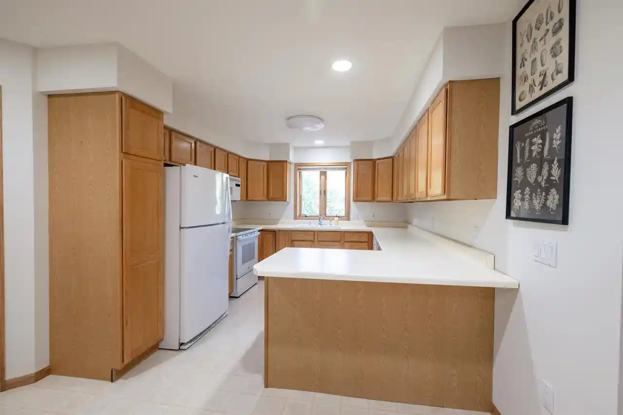 Photo 4 of Single family home for sale at 752 Westlawn Dr Dr, Cottage Grove, WI 53527 | MLS# 2028690 | Listing updated on 2026-09-07