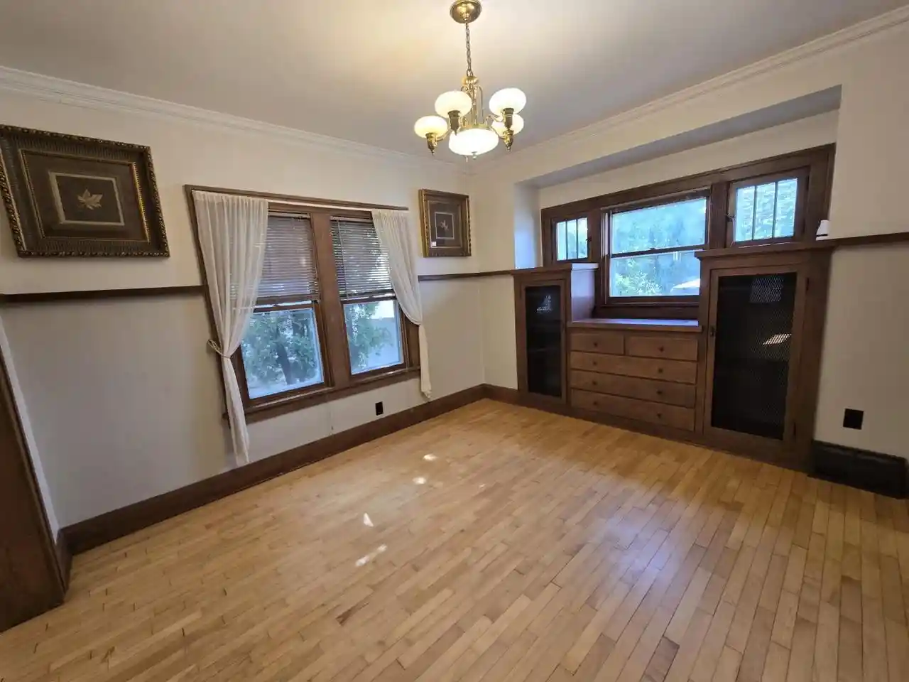 Photo 2 of Single family home for sale at 270 Gillett Street Street, Fond Du Lac, WI 54935 | MLS# 50329561 | Listing updated on 2026-09-13