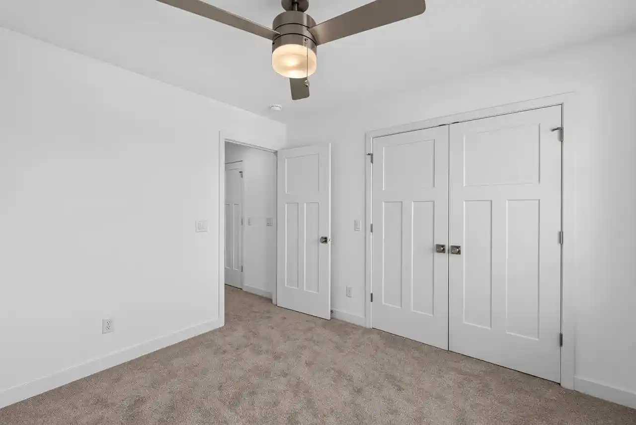 5th image of 122 Luxembourg Brotherhood Boulevard Boulevard, Belgium, WI 53004 | MLS# 1972906