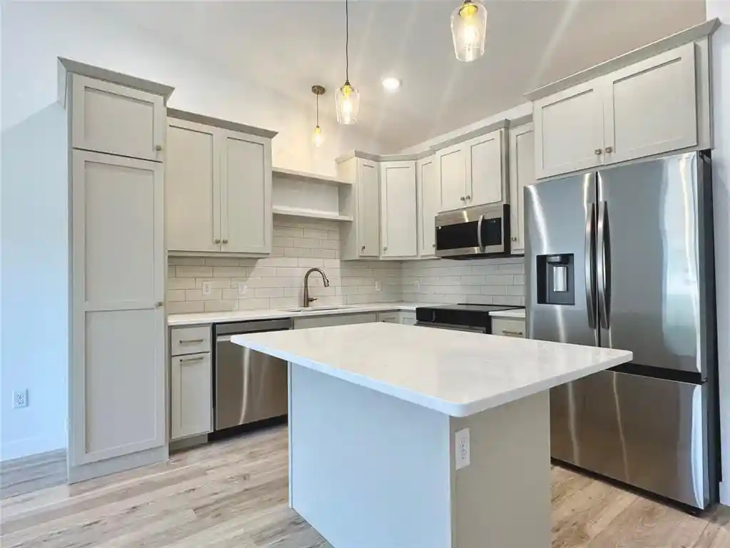 2nd image of 1716 Whitetail Way, Altoona, WI 54720 | MLS# 1603367