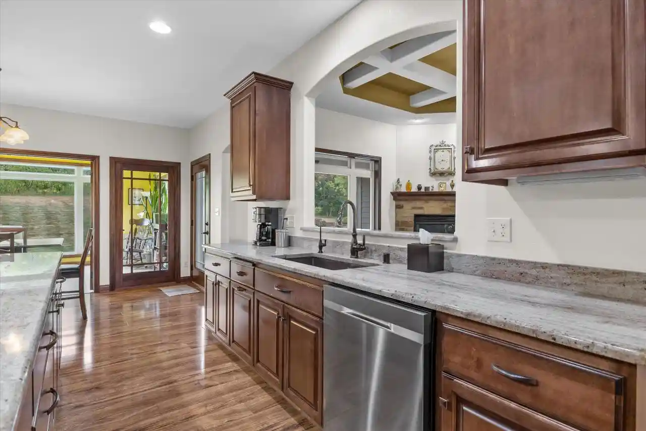 3rd image of 5465 S Baneberry Court Court, New Berlin, WI 53146 | MLS# 1972910