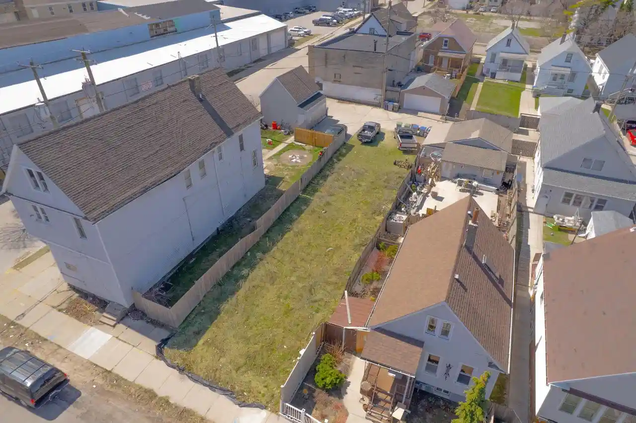 Photo 1 of Land for sale at 2685 S 7th Street S Street S, Milwaukee, WI 53215 | MLS# 1972922 | Listing updated on 2026-07-24