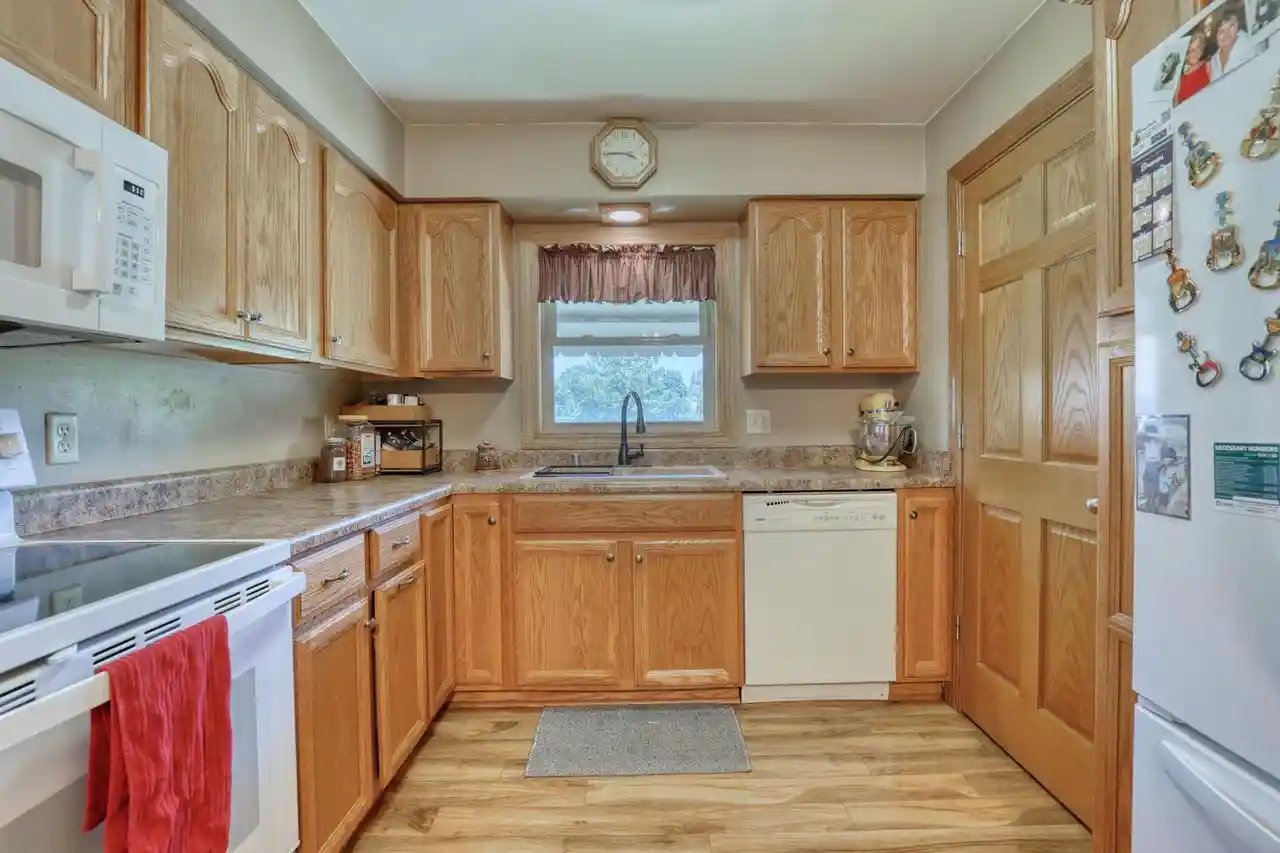 4th image of 621 W Main Street Street, West Bend, WI 53090 | MLS# 1972940