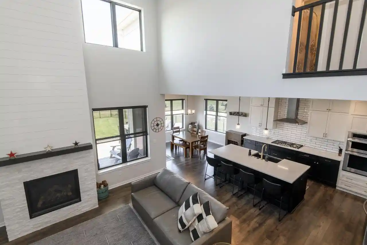 3rd image of 35105 Castle Rock Dr Dr, Summit, WI 53066 | MLS# 1972939