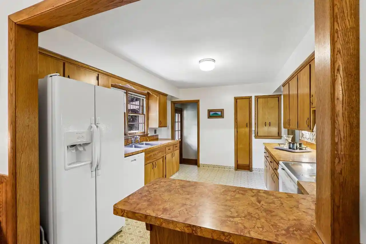 Photo 4 of Single family home for sale at 1821 Morgan Terrace Terrace, Beloit, WI 53511 | MLS# 2028720 | Listing updated on 2026-07-27