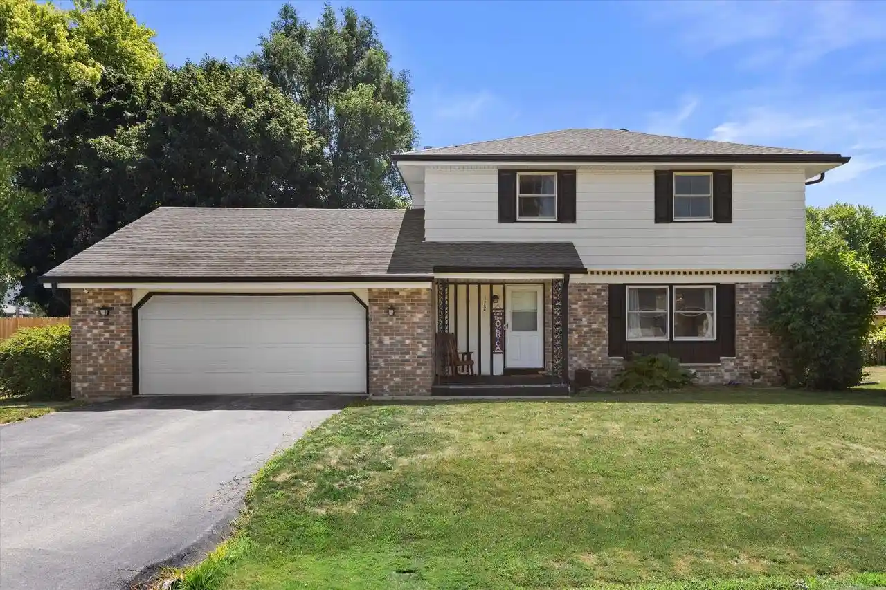 1st image of 1721 Wiese Lane Lane, Mount Pleasant, WI 53406 | MLS# 1972962