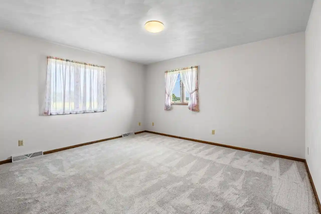 4th image of W13282 Carter Road Road, Ripon, WI 54971 | MLS# 2028723