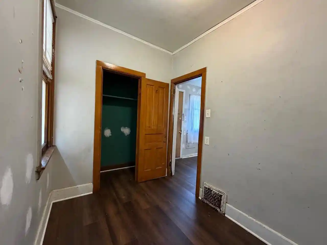 Photo 2 of Single family home for sale at 1427 N 24th Pl Pl, Milwaukee, WI 53205 | MLS# 1972953 | Listing updated on 2026-08-18