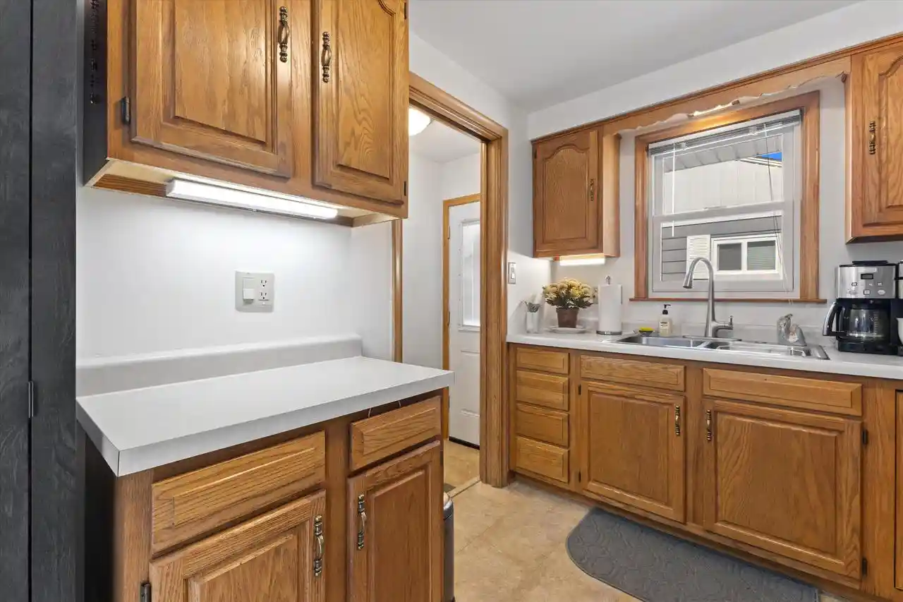 2nd image of 1819 24th Street Street, Kenosha, WI 53140 | MLS# 1972960