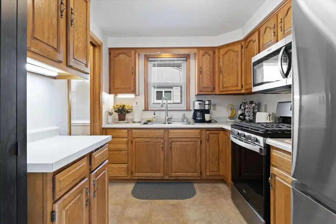 25th image of 1819 24th Street Street, Kenosha, WI 53140 | MLS# 1972960