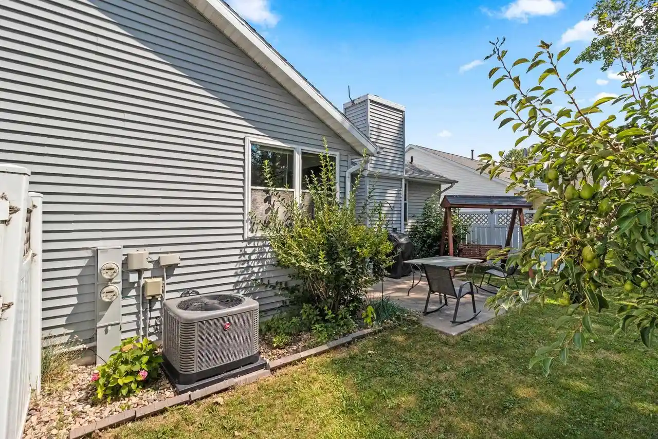 54th image of 3303 E Heidemann Dr Dr, Appleton, WI 54915 | MLS# 50329644
