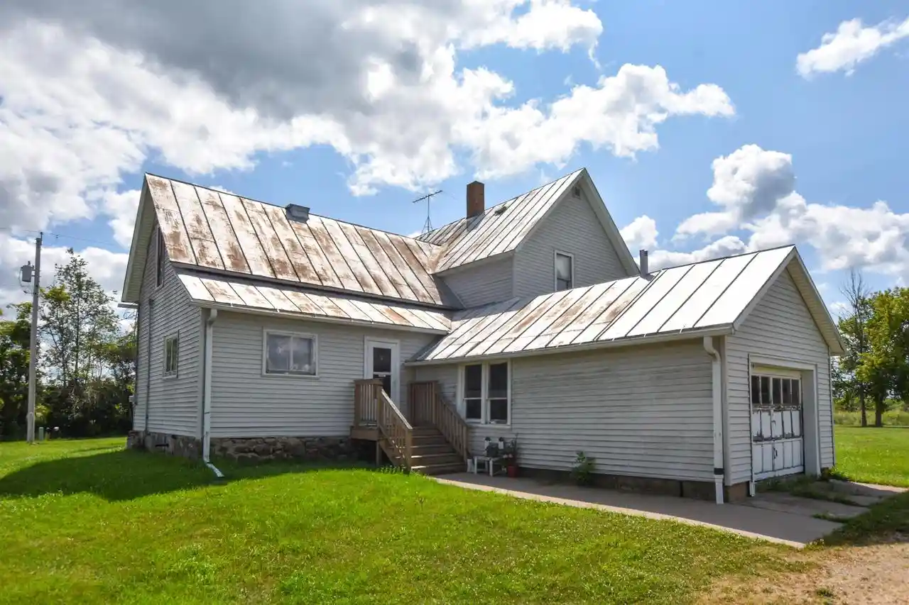 1st image of N6221 32nd Avenue Avenue, Fremont, WI 54940 | MLS# 50329640