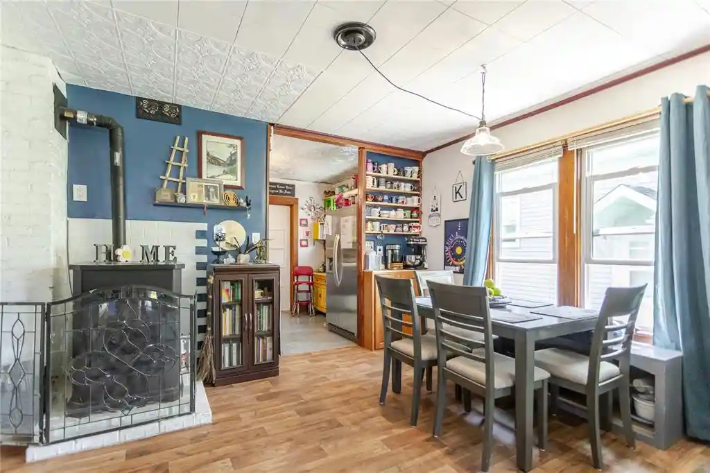 image of 919 Summer Street Street, Eau Claire, WI 54701 | MLS# 1603176