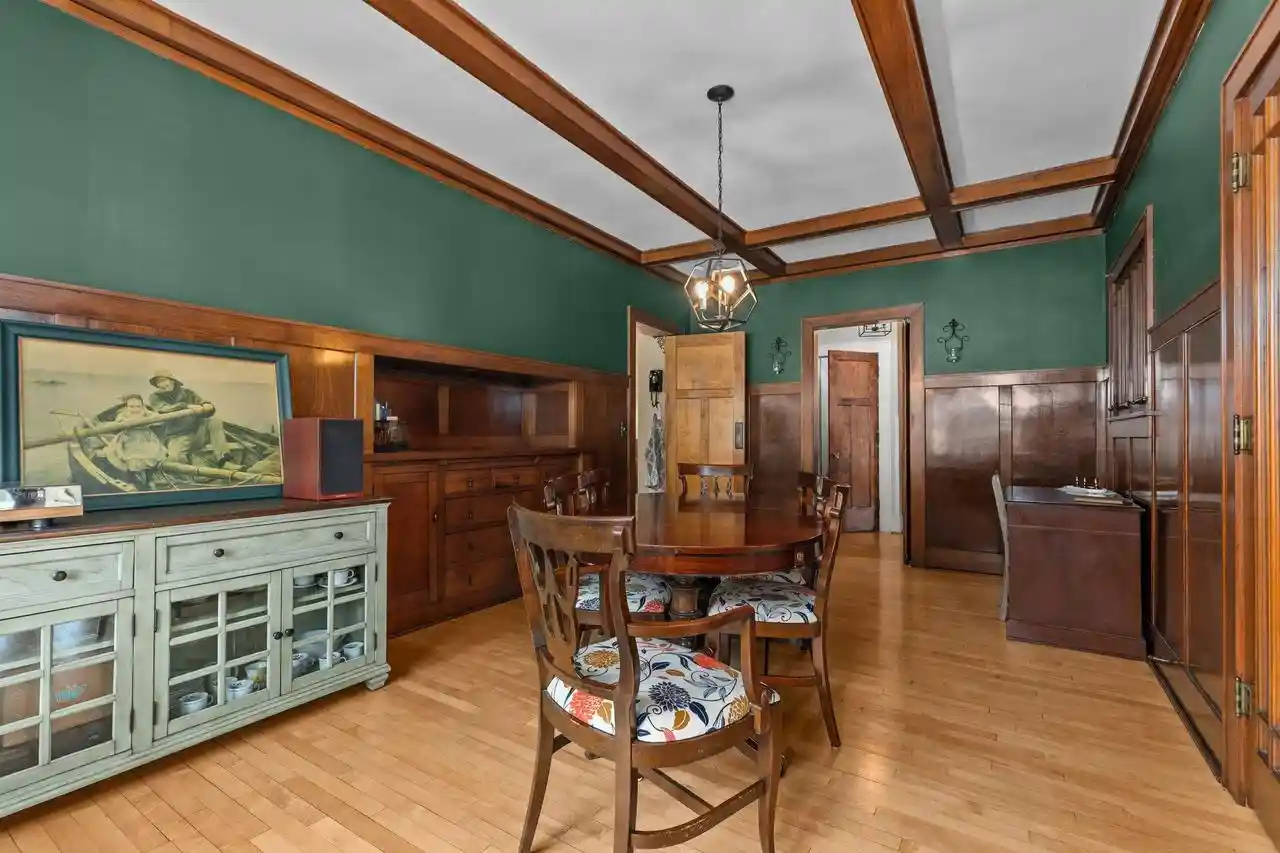 3rd image of 618 Dickinson Street Street, New London, WI 54961 | MLS# 50329652