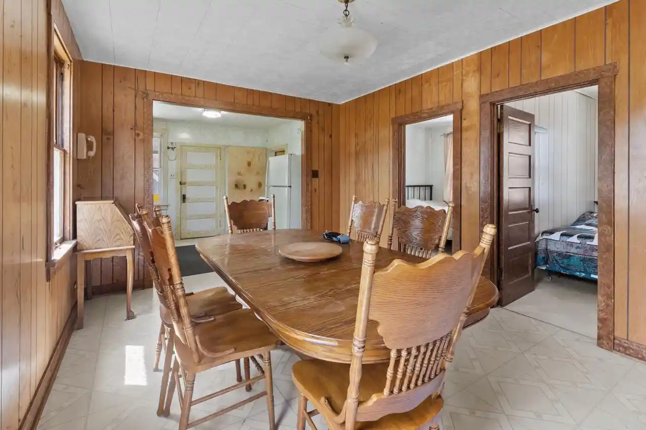 2nd image of 3404 Fischer Dr Dr, Burlington, WI 53105 | MLS# 1972975