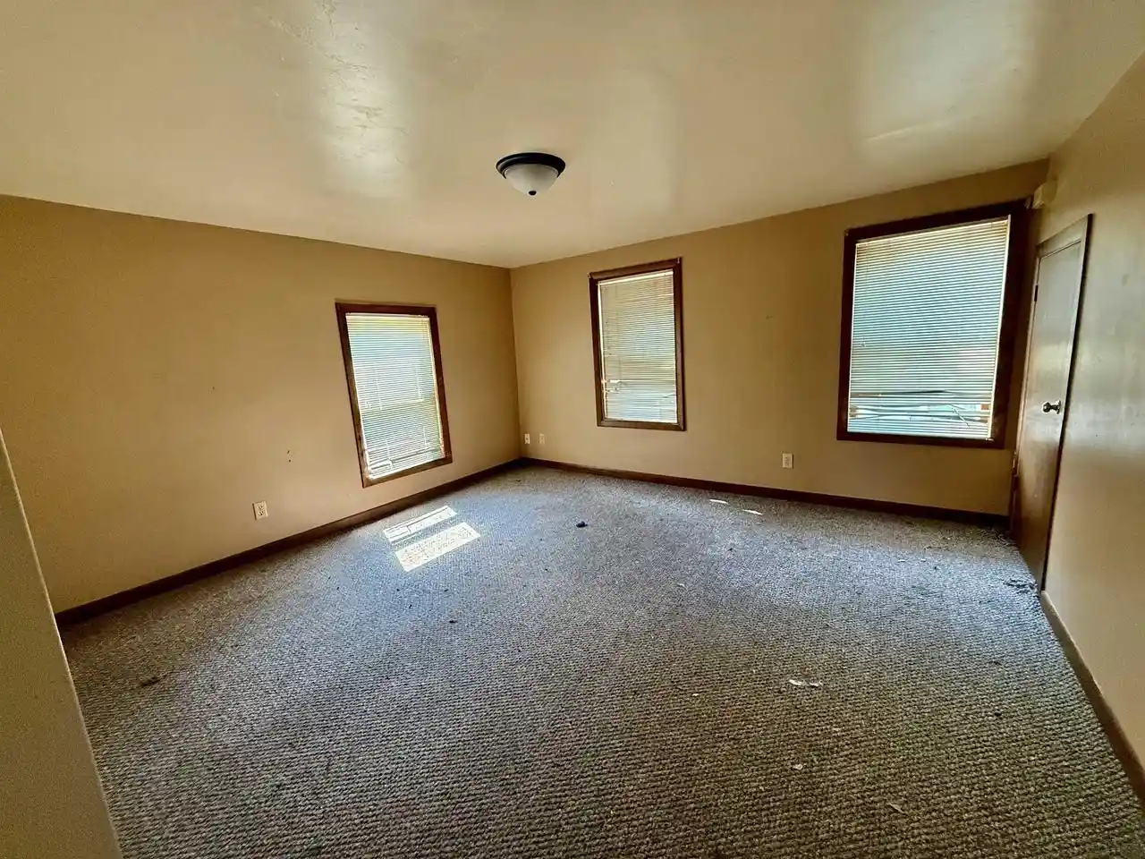 3rd image of 106 Pecor Street Street, Oconto, WI 54153 | MLS# 50329663