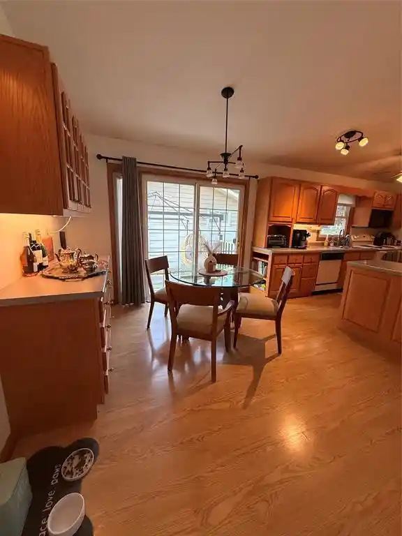 Photo 3 of Single family home for sale at 1470 Cummings Avenue Avenue, Eau Claire, WI 54701 | MLS# 1603539 | Listing updated on 2026-09-30