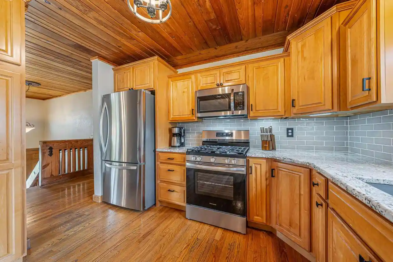 2nd image of 2104 Hazel Street Street, Oshkosh, WI 54901 | MLS# 50329603