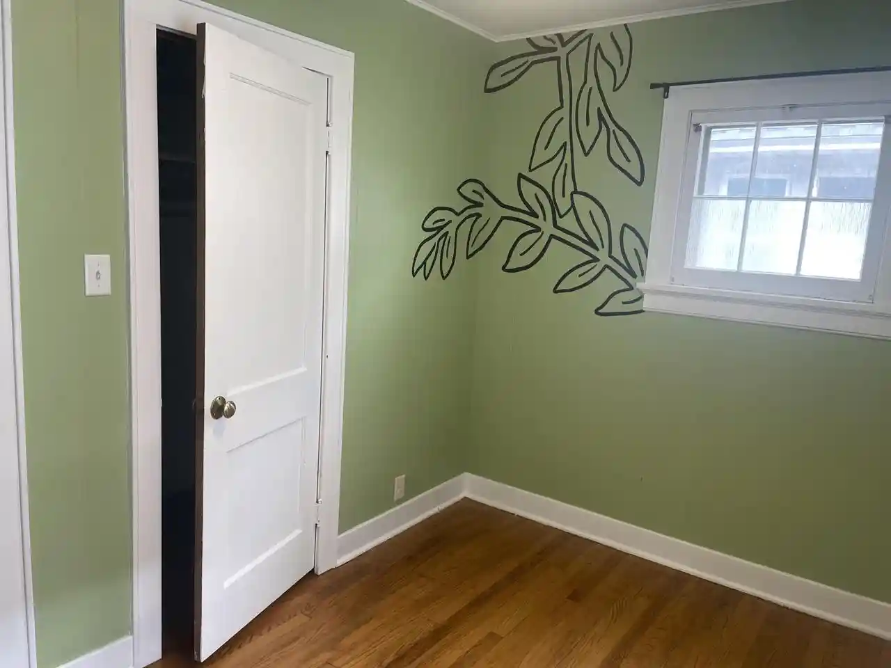 Photo 4 of Single family home for sale at 4626 N Ironwood Lane Lane, Glendale, WI 53209 | MLS# 1972996 | Listing updated on 2026-09-03