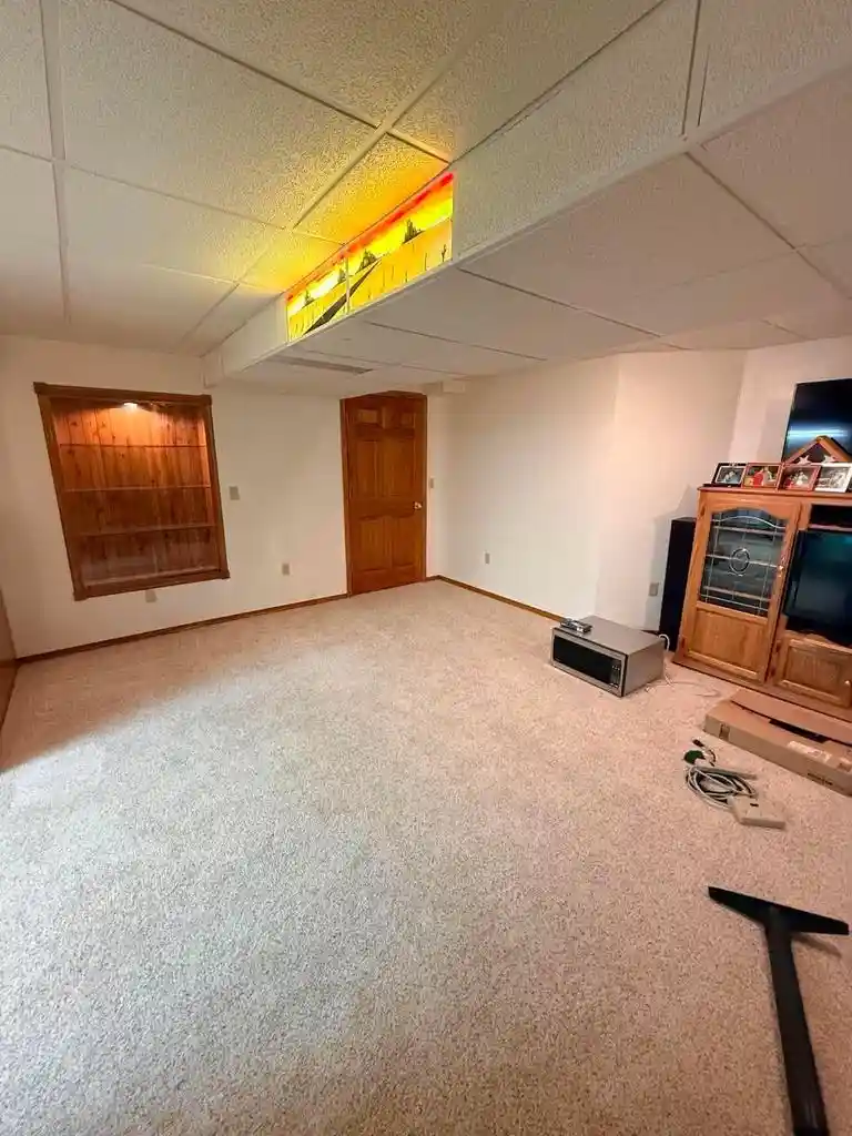 2nd image of 1350 Finch Lane Lane, Green Bay, WI 54313 | MLS# 50329677