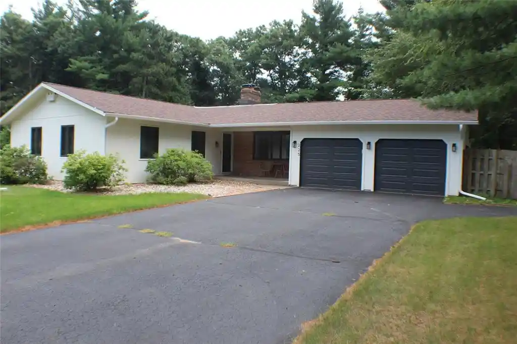1st image of 225 Corydon Road Road, Eau Claire, WI 54701 | MLS# 1603433