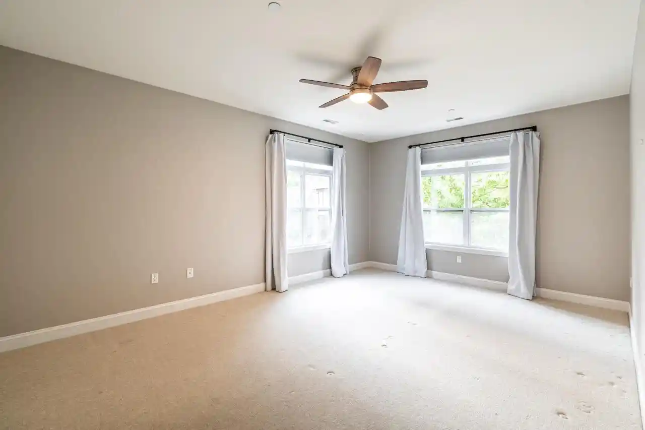 2nd image of 1905 N Water St St, Milwaukee, WI 53202