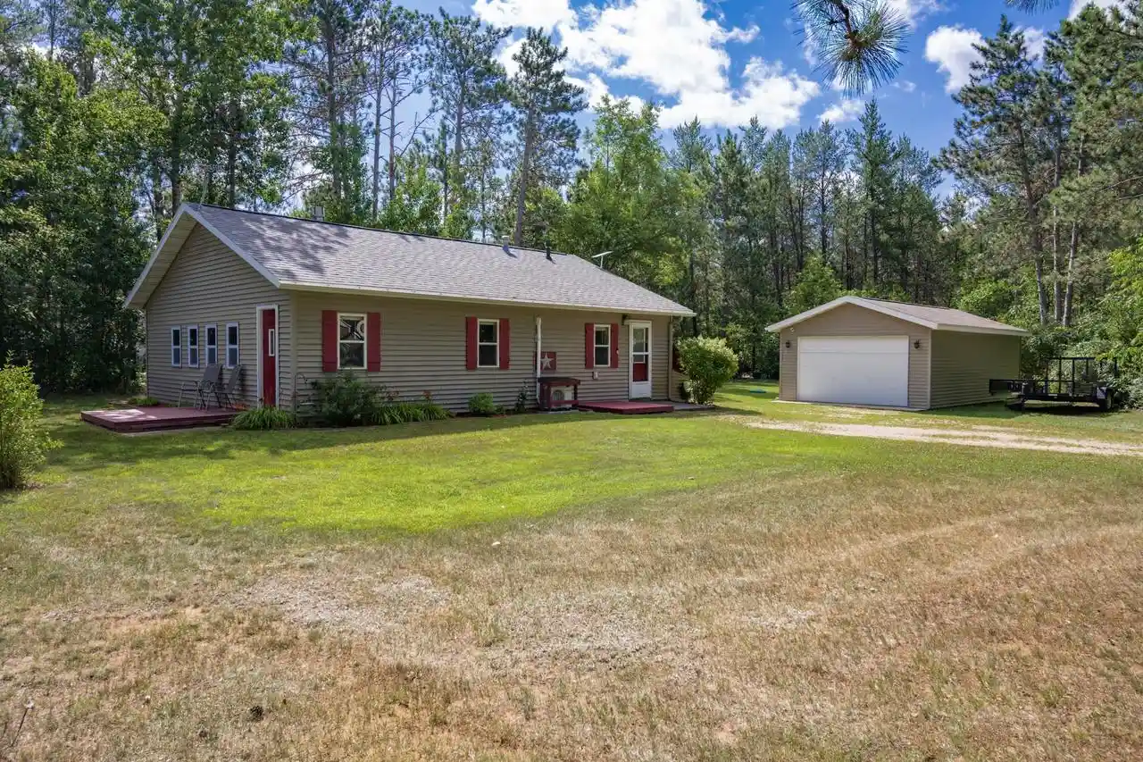 1st image of N8907 Raven Dr Dr, New Lisbon, WI 53950 | MLS# 2028748