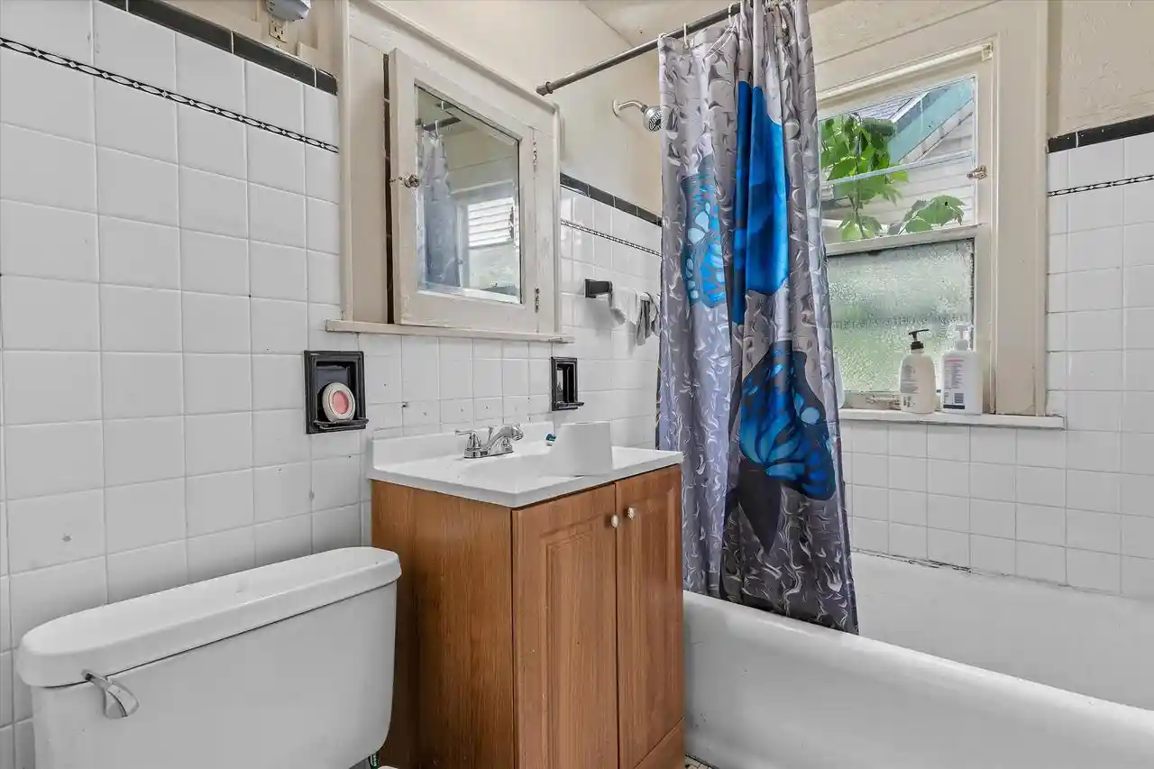 Photo 3 of Single family home for sale at 3613 N 21St Street Street, Milwaukee, WI 53206 | MLS# 1973019 | Listing updated on 2026-08-10