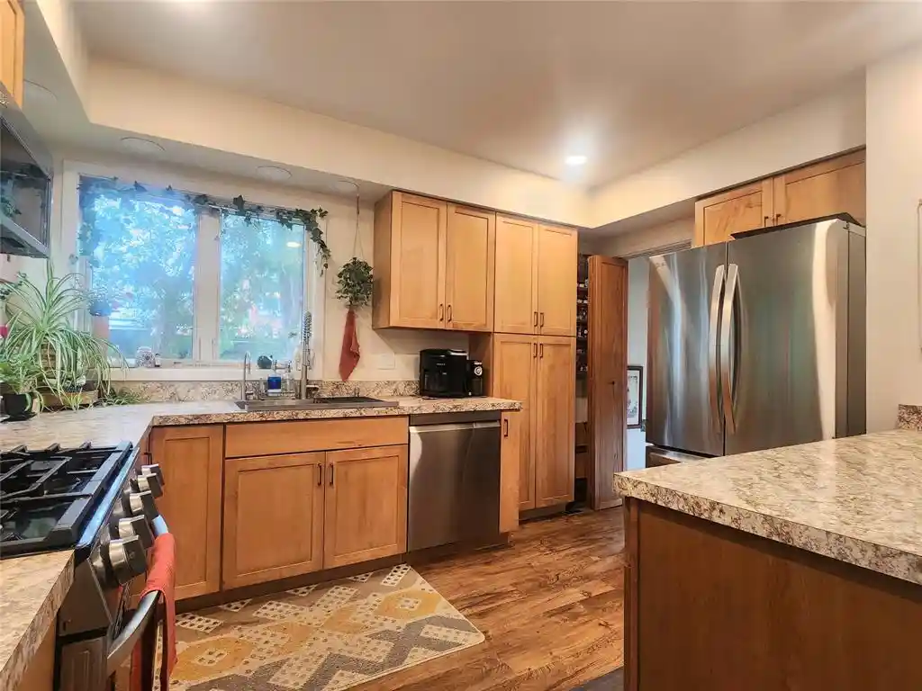 4th image of 914 Main Street Street, Rice Lake, WI 54868 | MLS# 1603060