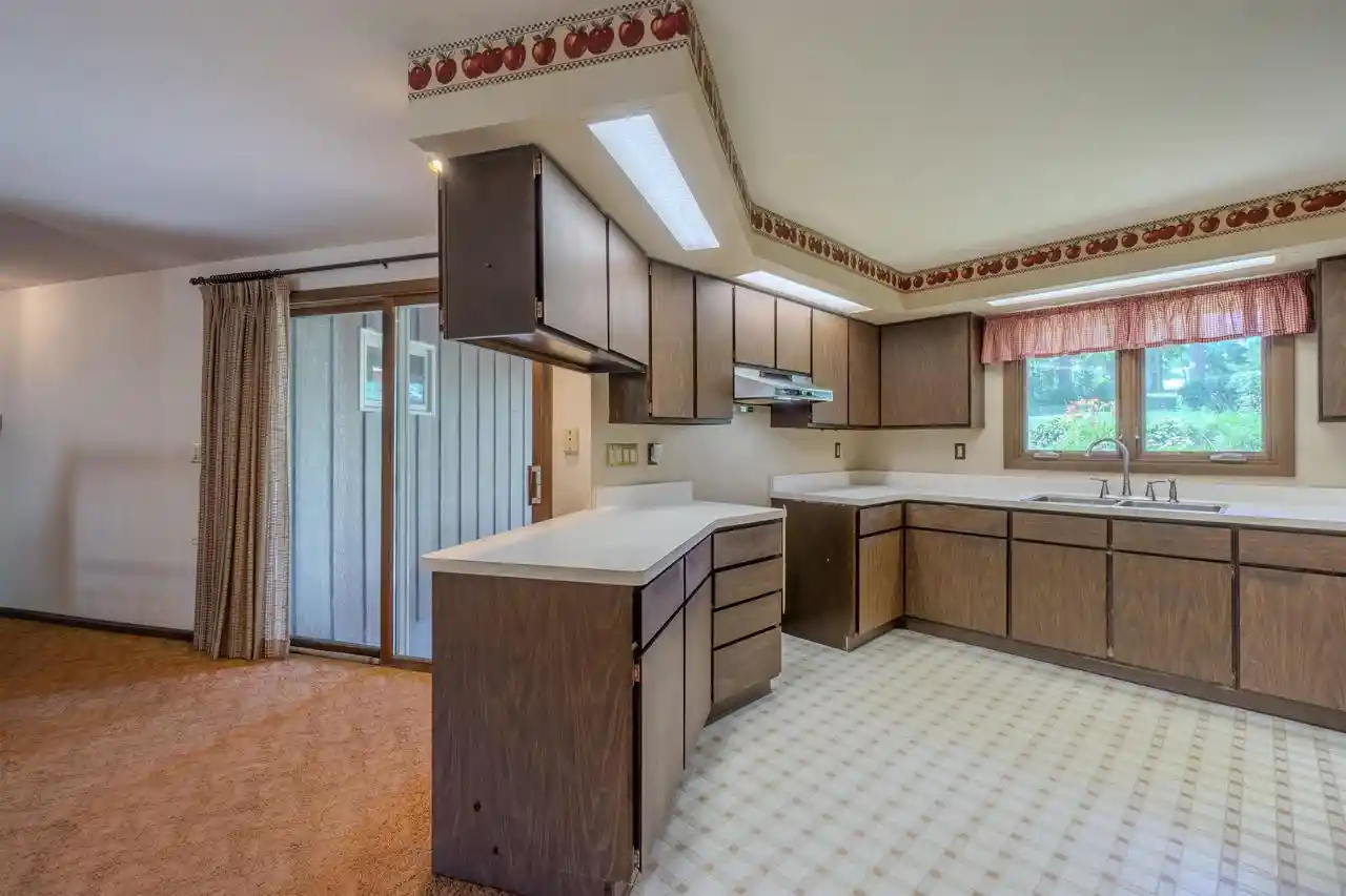 2nd image of 1311 Pine Street Street, Wausau, WI 54401 | MLS# 22603501