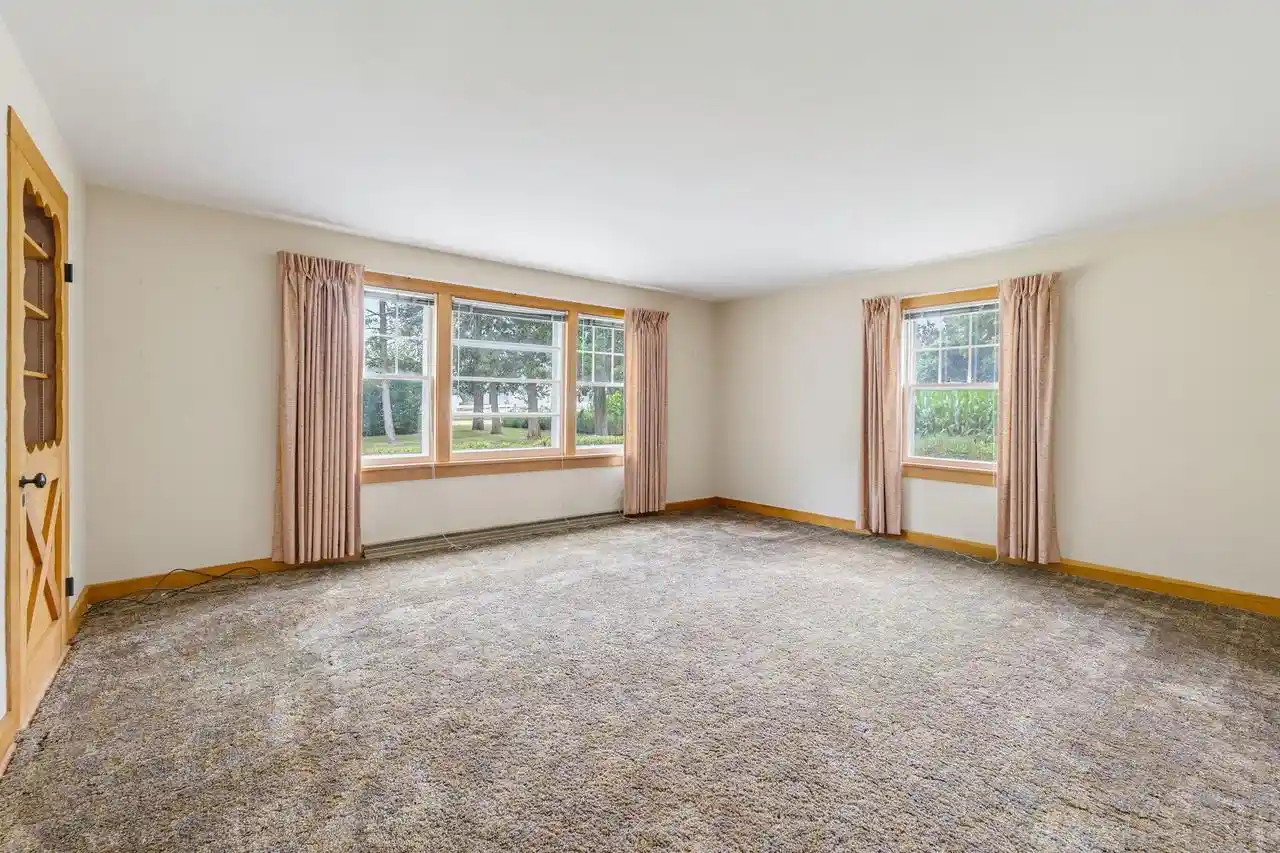 3rd image of W340N8177 Townline Road Road, Oconomowoc, WI 53066 | MLS# 1973025