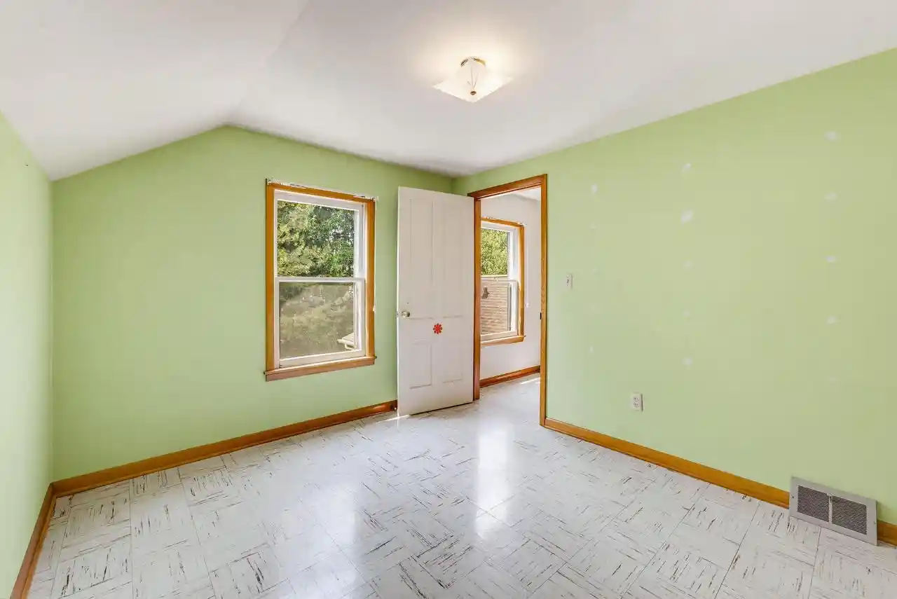 5th image of W340N8177 Townline Road Road, Oconomowoc, WI 53066 | MLS# 1973025